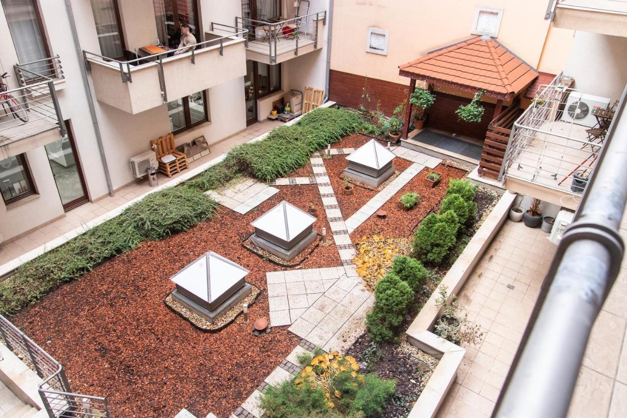 Momo Luxury Apartments Budapest Opera Exterior photo
