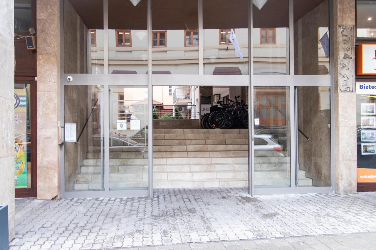 Momo Luxury Apartments Budapest Opera Exterior photo