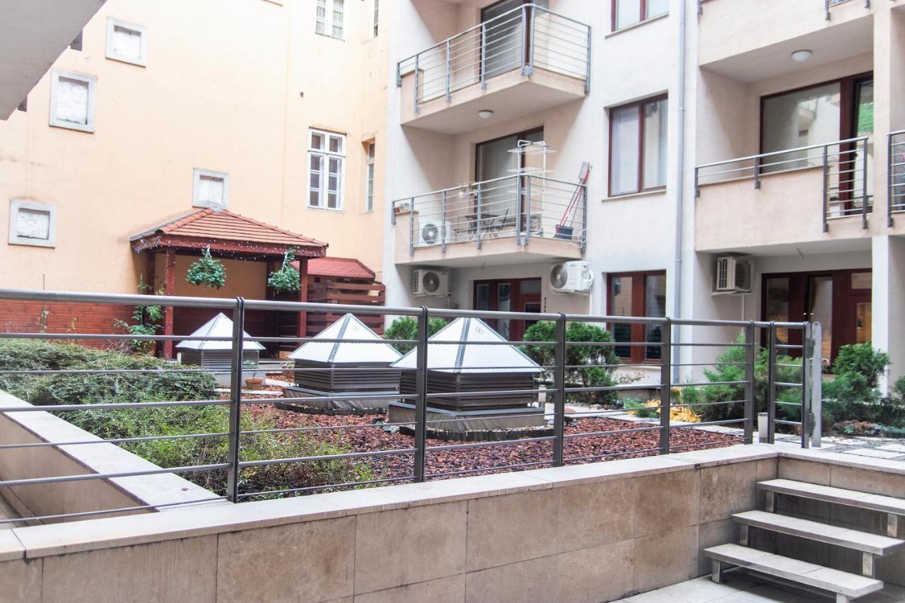 Momo Luxury Apartments Budapest Opera Exterior photo